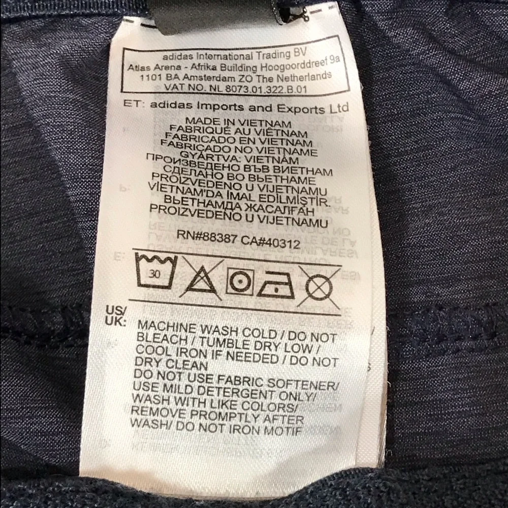 ☘️❄️ Adidas Axis Woven training Shorts ❄️☘️ - Picture 6 of 11